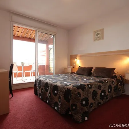 All Suites & ניס